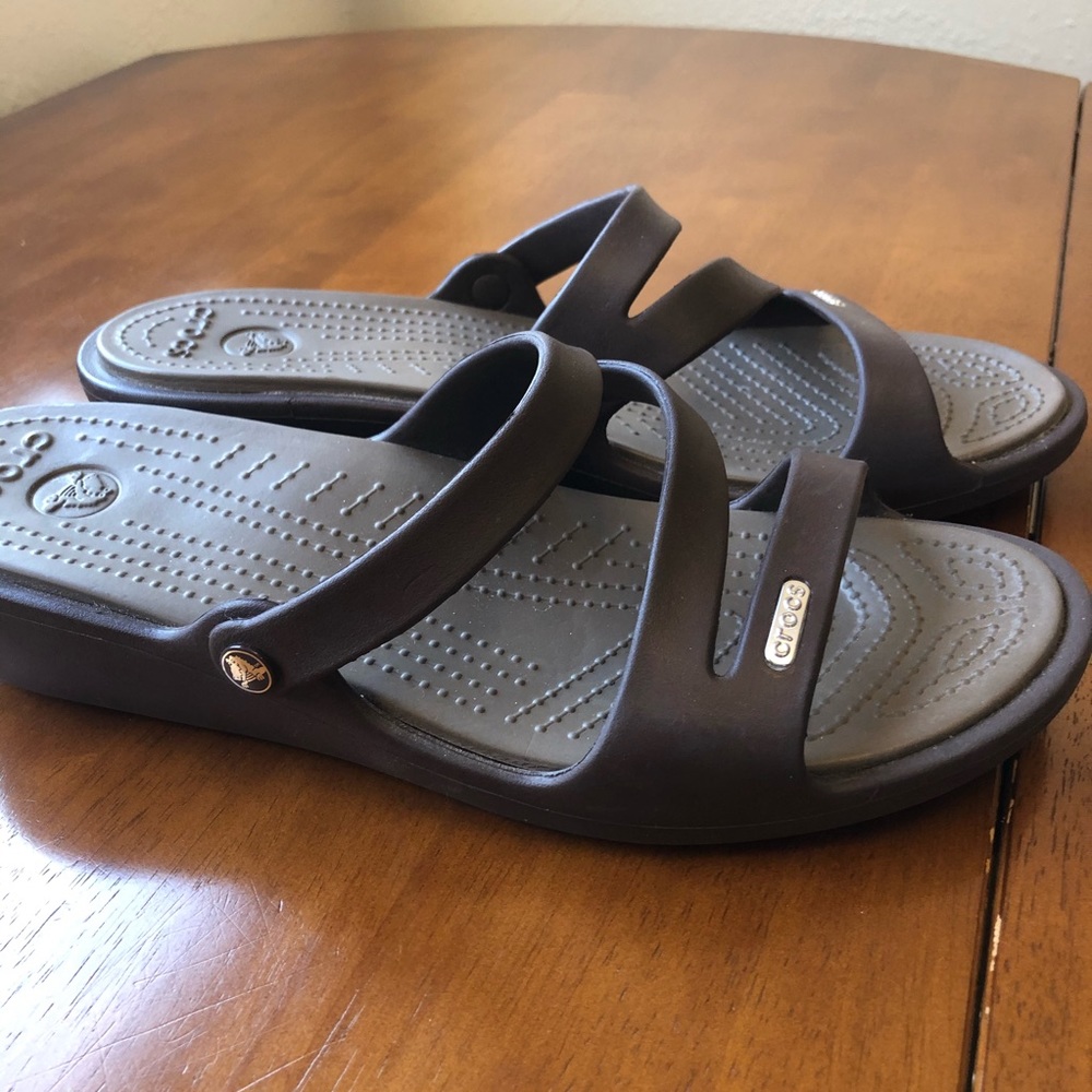 NO SLIP Croc sandals!!!